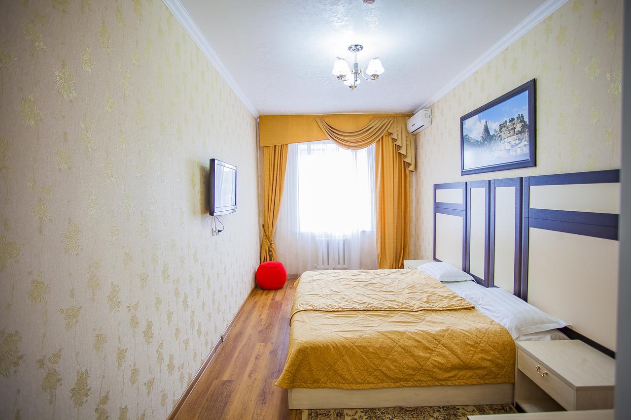 Jumbaktas Borovoe Hotel エクステリア 写真