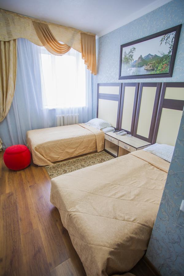 Jumbaktas Borovoe Hotel エクステリア 写真